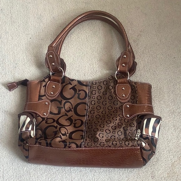 Purse - Picture 1 of 5